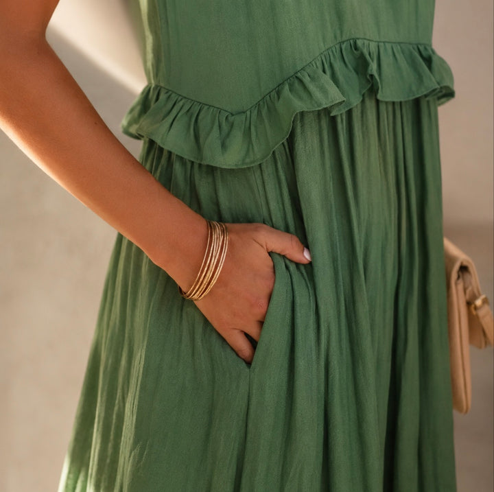 VESTIDO COMPRIDO COM FOLHOS