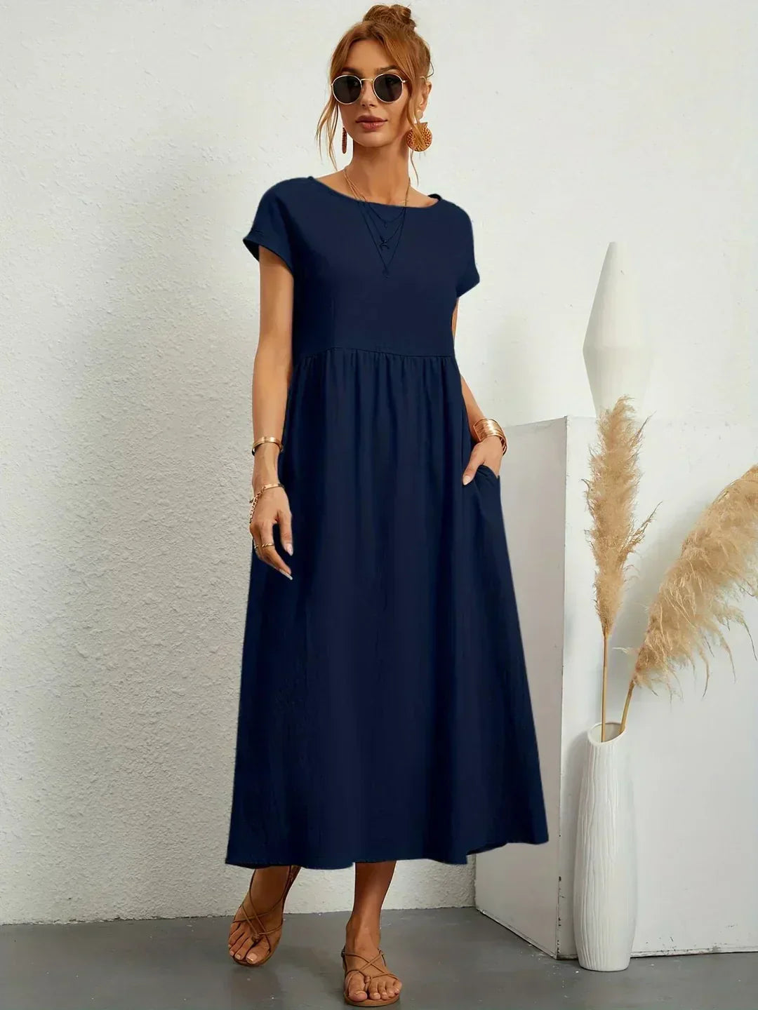 VESTIDO MEDIO FLUIDO ATEMPORAL
