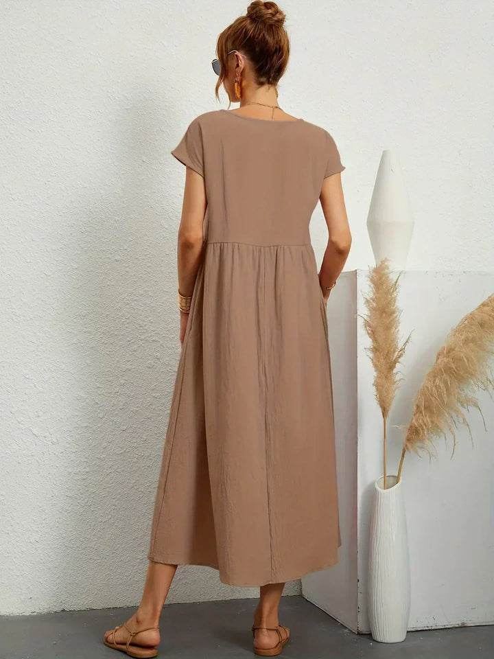 VESTIDO MEDIO FLUIDO ATEMPORAL