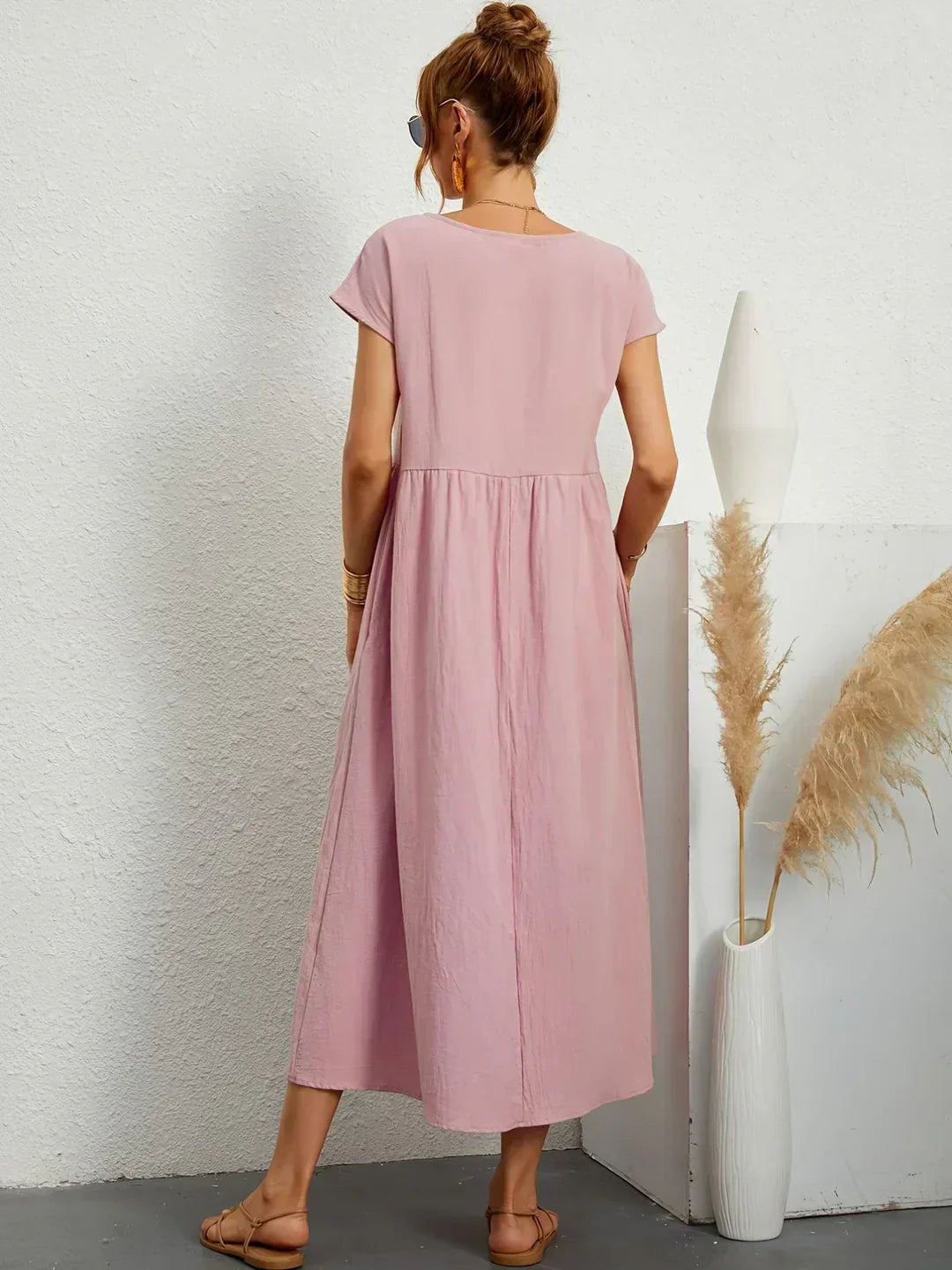 VESTIDO MEDIO FLUIDO ATEMPORAL